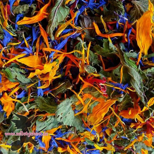 Blüten und Blätter für Tee